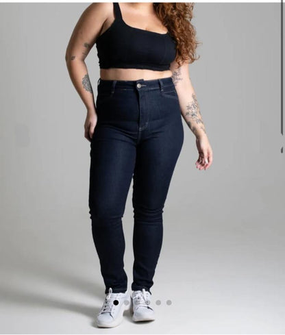 Calça Jeans Plus Size Feminina em Tecido Premium