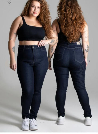 Calça Jeans Plus Size Feminina em Tecido Premium