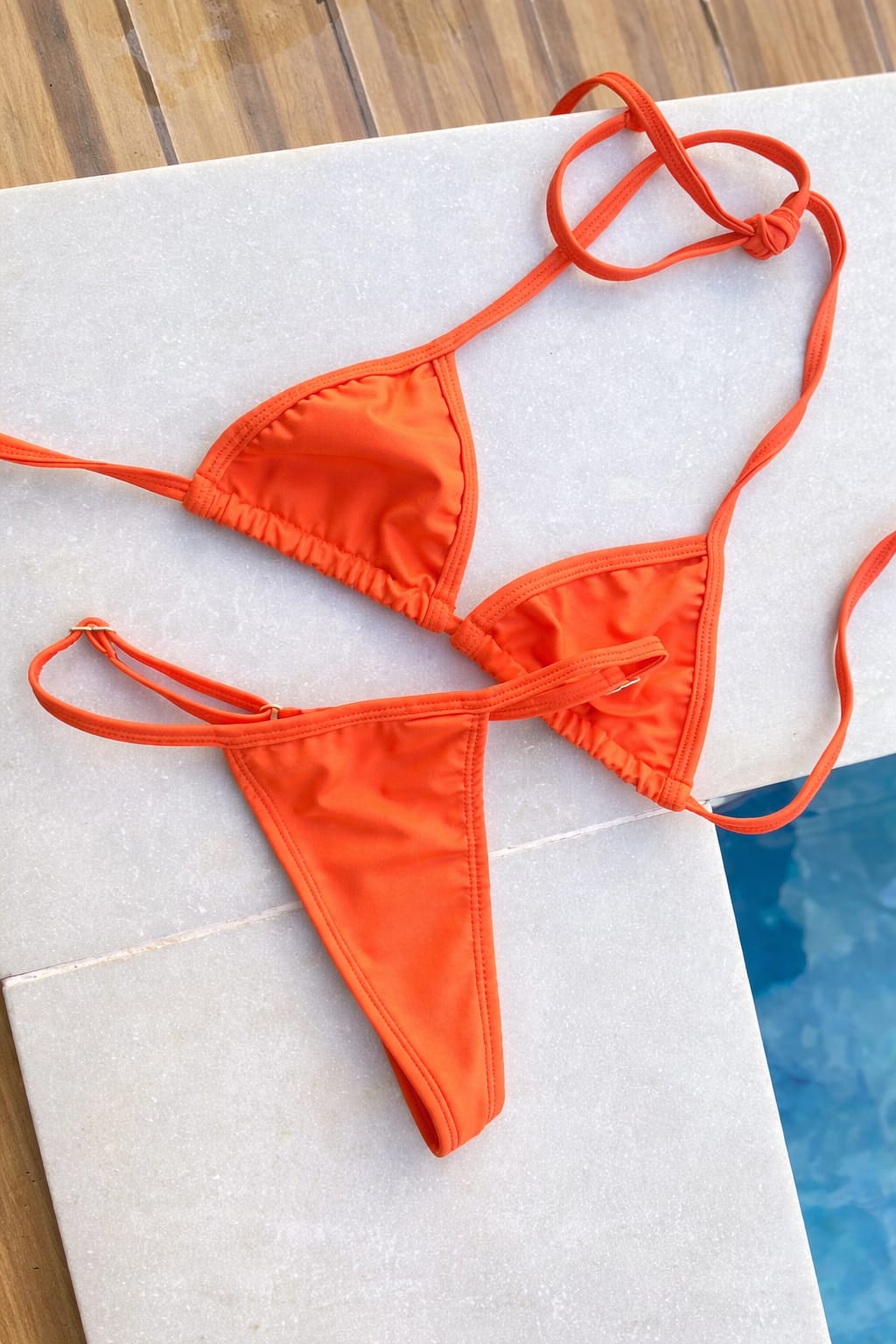 Biquíni Feminino Fita Regulável em Lycra Premium